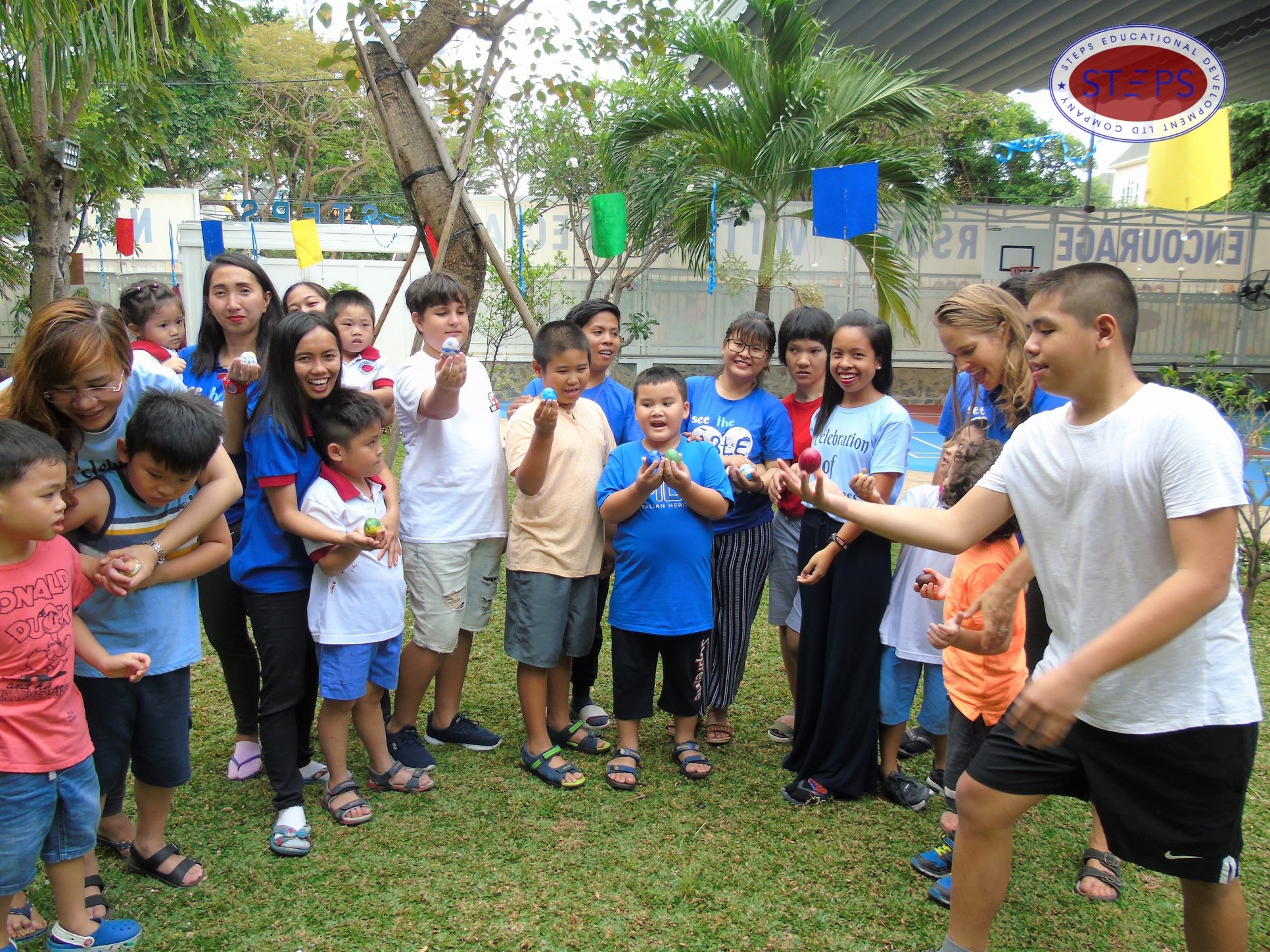 egg hunting at steps special school 1